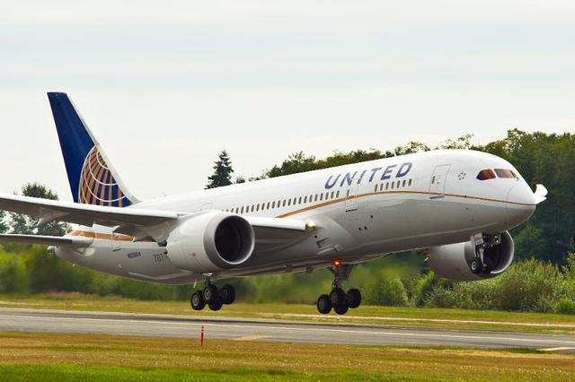 4.United Airlines: Los Angles, California to Singapore: 8,759 miles.
