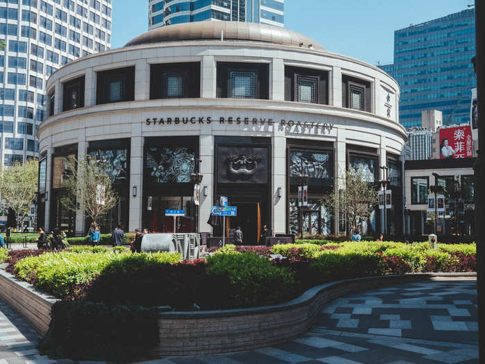 The Starbucks is located on Nanjing Road, Shanghai's version of New York City's Fifth Avenue or Avenue des Champs-Élysées in Paris. The area is dominated by high-end luxury stores and shopping malls.