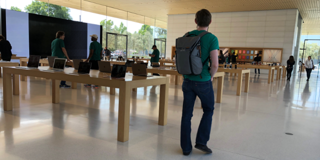 can you tour apple campus