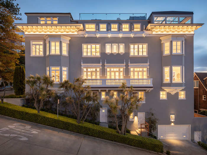 The grey mansion at 2900 Vallejo sits on a corner in San Francisco's Pacific Heights neighborhood and weighs in at 9,700 square feet.