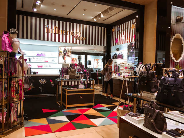 We visited 123-year-old luxury store Henri Bendel the day after it ...