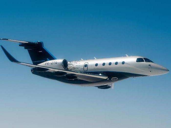 Here they are! The new mid-size Embraer Praetor 500 and...