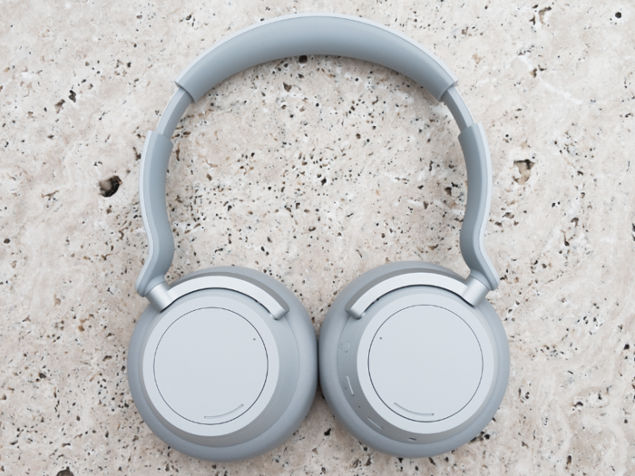 If you want your headphones to look good, Microsoft's Surface Headphones will absolutely do the trick.