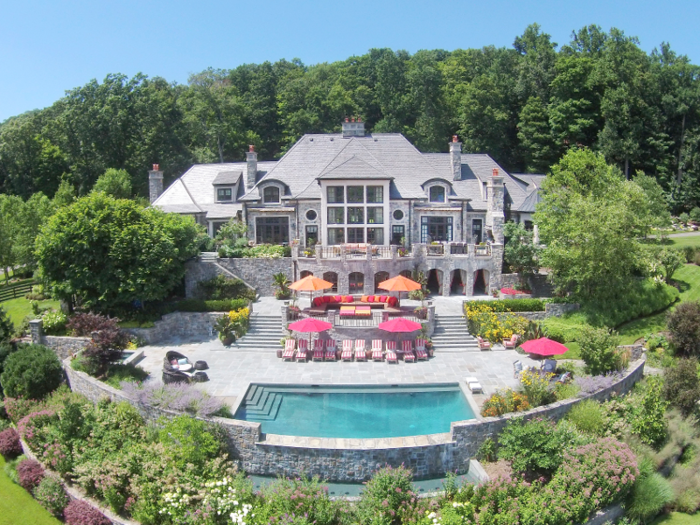 River Oak Farm is a sprawling estate in Mahwah, New Jersey, that includes an outdoor infinity pool, an indoor riding arena, a soccer field, a basketball court, a 20-stall barn, and other lavish amenities.