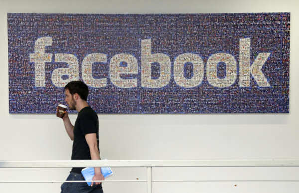 Facebook S Secret Rulebook Allegedly Against Indian Laws - 