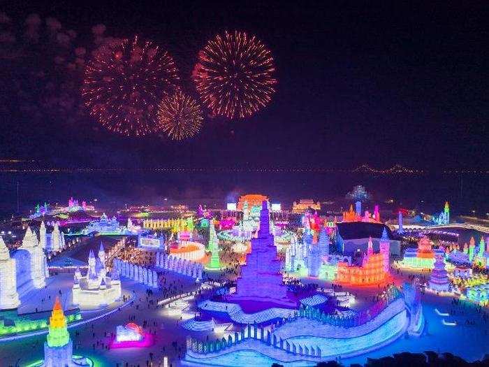 The 2019 Harbin International Ice and Snow Festival's opening ceremony kicked off with fireworks on January 5.