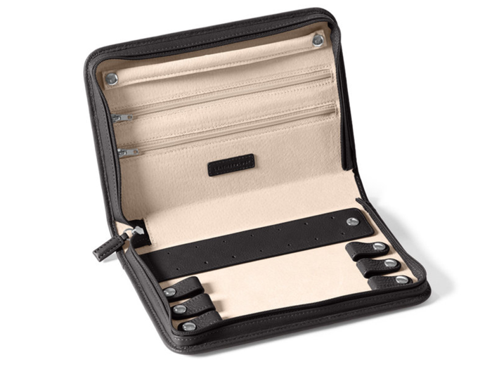 The best travel jewelry case overall