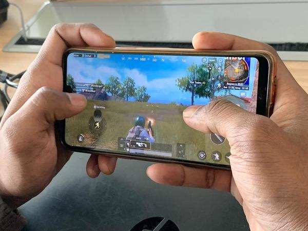 Image result for teenagers playing pubg pic
