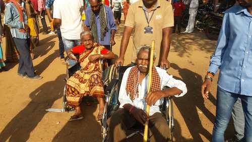 Senior citizens cast their vote in Chattisgarh
