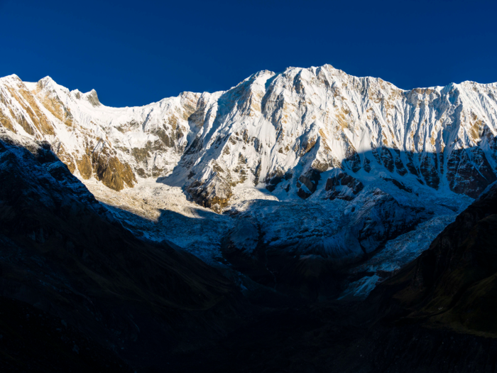 Annapurna I, the 10th highest mountain in the world, has a fatality rate of 32%.