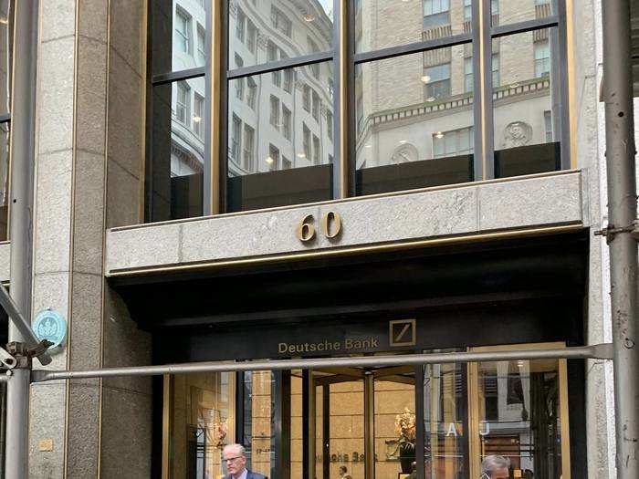 The revolving door at the front of 60 Wall Street was letting many more people out than it was letting in.