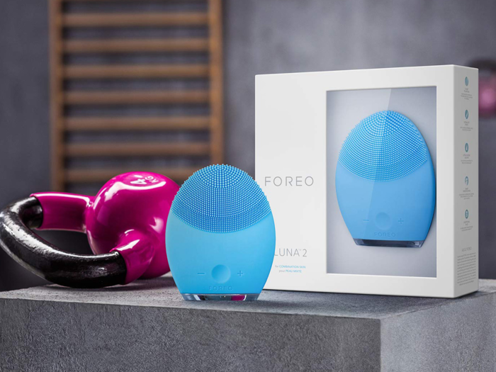 Foreo Luna 2 Personalized Facial Cleansing Brush