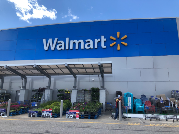 We decided to pit two sister retailers against one another to see what the shopping experience was like at both: Walmart, the largest retailer in the US ...