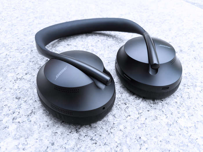It's nice to see a fresh and modern design for Bose headphones.