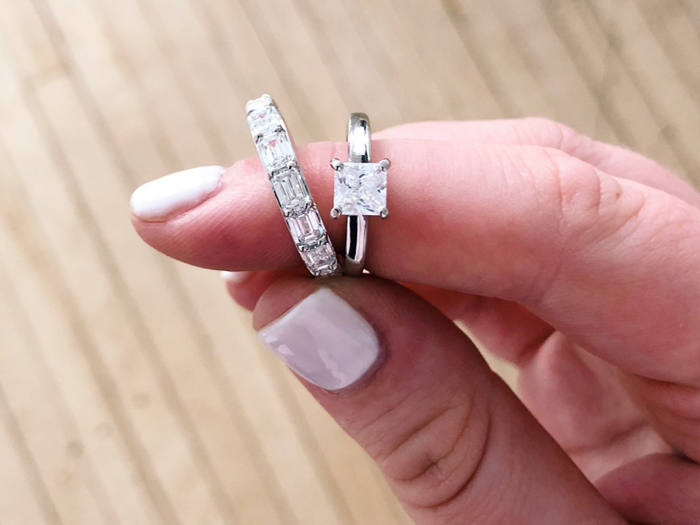 Buy Women Lab Grown Diamond Rings Online - Avira Diamonds