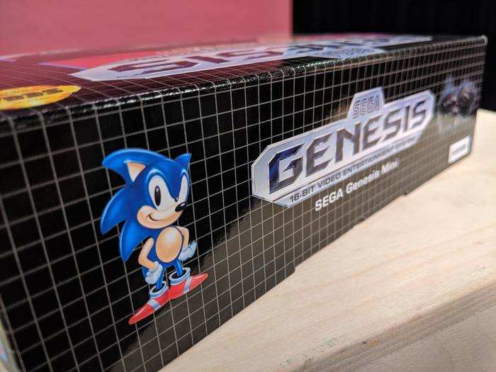 First and foremost: Yes, the box is intended as a throwback to the original retail packaging of the Sega Genesis.