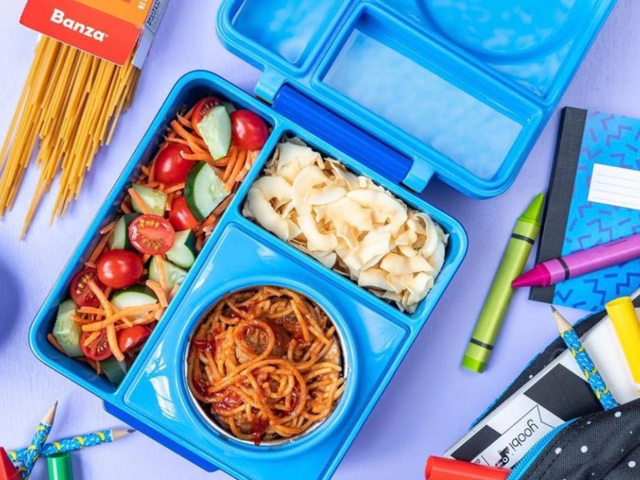 https://www.businessinsider.in/thumb/msid-70810923,width-640,resizemode-4,imgsize-1375999/The-best-kids-lunch-boxes-you-can-buy/The-best-for-middle-school.jpg