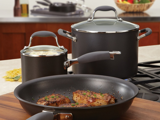 https://www.businessinsider.in/thumb/msid-71696688,width-640,resizemode-4/Which-metal-is-best-for-cookware.jpg?953100