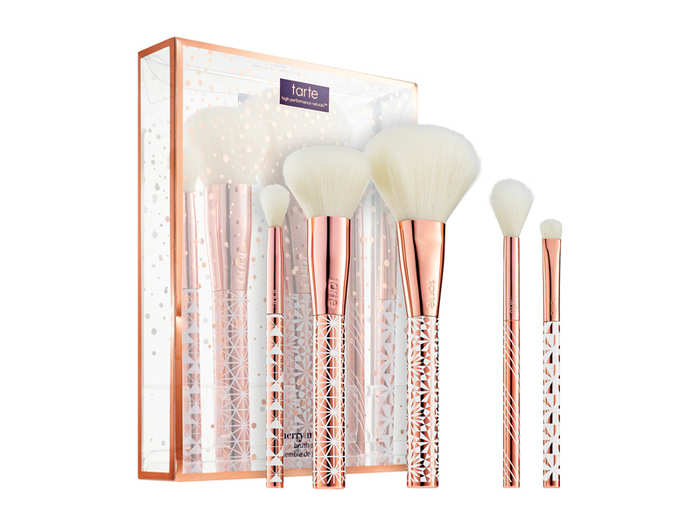 https://www.businessinsider.in/thumb/msid-71947121,width-700,height-525/A-makeup-brush-set-that-has-all-the-ones-theyll-actually-use.jpg