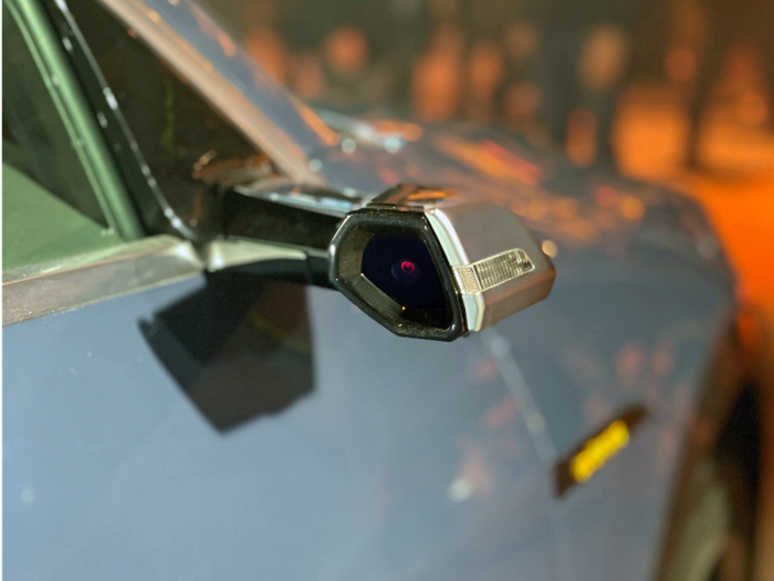 1.) Side-view cameras on Audi e-tron Sportback