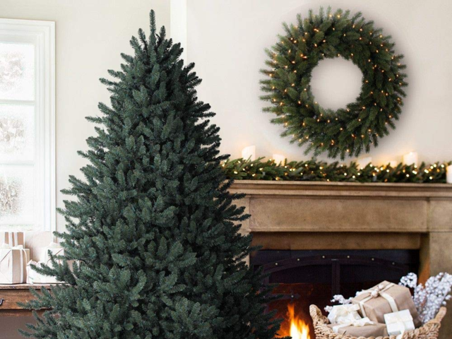 Check out our other great Christmas decorating buying guides