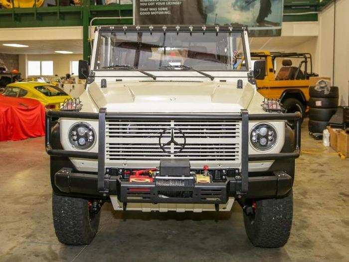 The build that can be dropped from a helicopter is the 1991 Mercedes-Benz 250GD Wolf, pictured below.