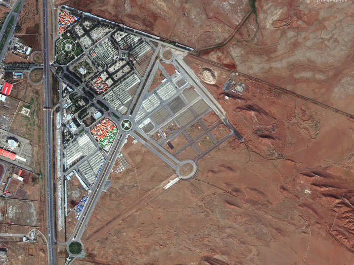 The satellite images, taken by the private space technology company Maxar Technologies and first reported by the Washington Post, show the Behesht-e Masoumeh complex in Qom (which includes the city's biggest cemetery). The image below is an overview of the cemetery on October 29.