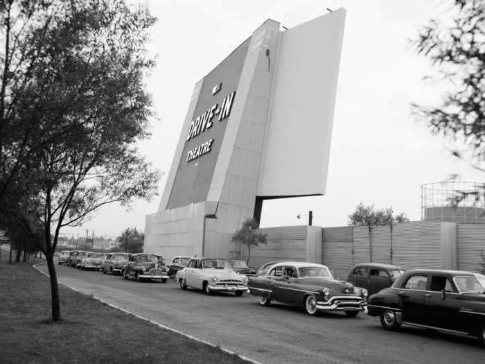 A sales manager named Richard Hollingshead opened the first drive-in movie theater in 1933.