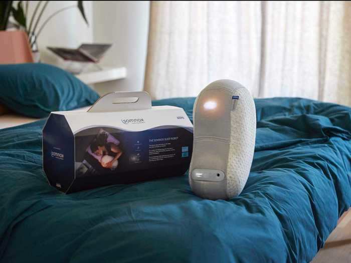 The sleep robot works in a few different ways to help the user fall asleep.