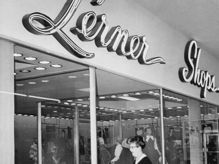 New York & Co. was founded in 1918 as a blouse store called the Lerner Shops.