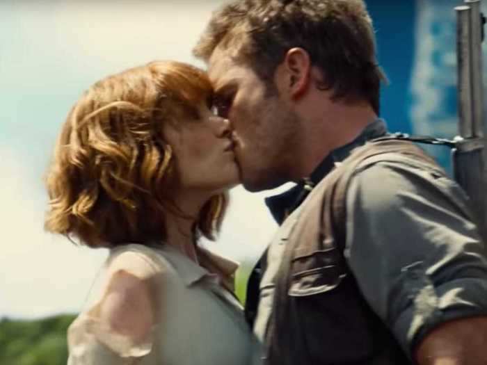 Chris Pratt and Bryce Dallas Howard's "Jurassic World" kiss was unscripted.