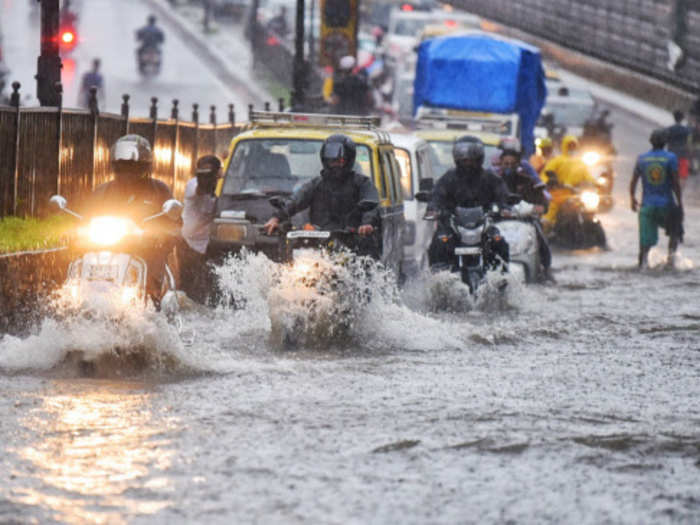 For the third consecutive day, heavy rain continued to lash Mumbai and its suburbs.