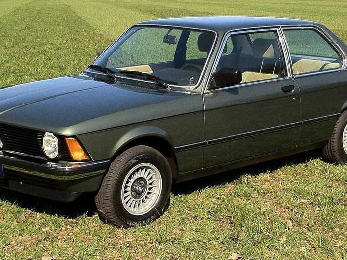 The first car Musk bought was an old 1978 BMW 320i that he got for $1,400.
