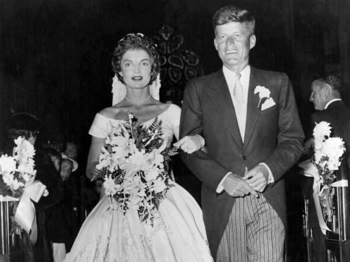 Onassis married John F. Kennedy in a stylish ballgown with a boat neck.