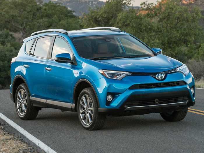 Last year, I bought a certified pre-owned 2017 Toyota RAV4 hybrid. This is not my car. This RAV4 is shiny and new, while as we'll see in a moment, my RAV4 isn't.