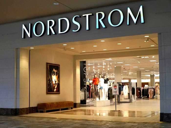 Nordstrom: 19 stores
