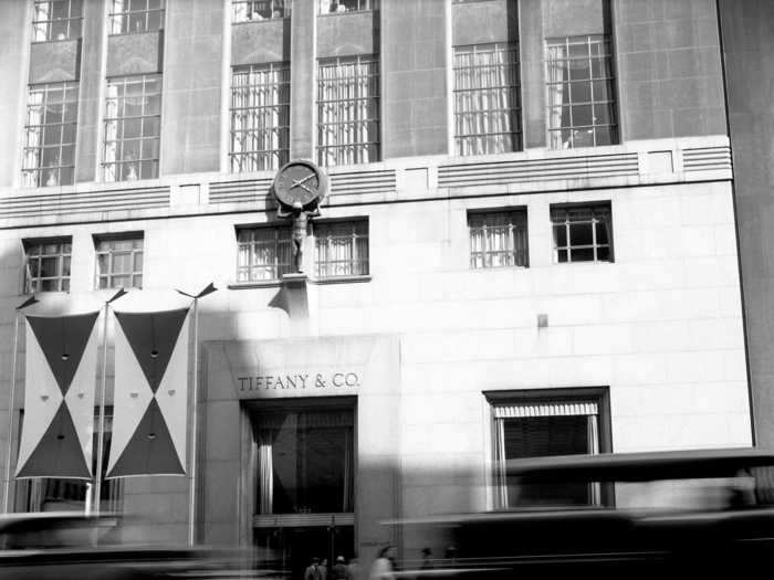 The Tiffany & Co. store on Fifth Avenue was originally built in 1940 and is located in the heart of Manhattan, just down the street from Central Park.