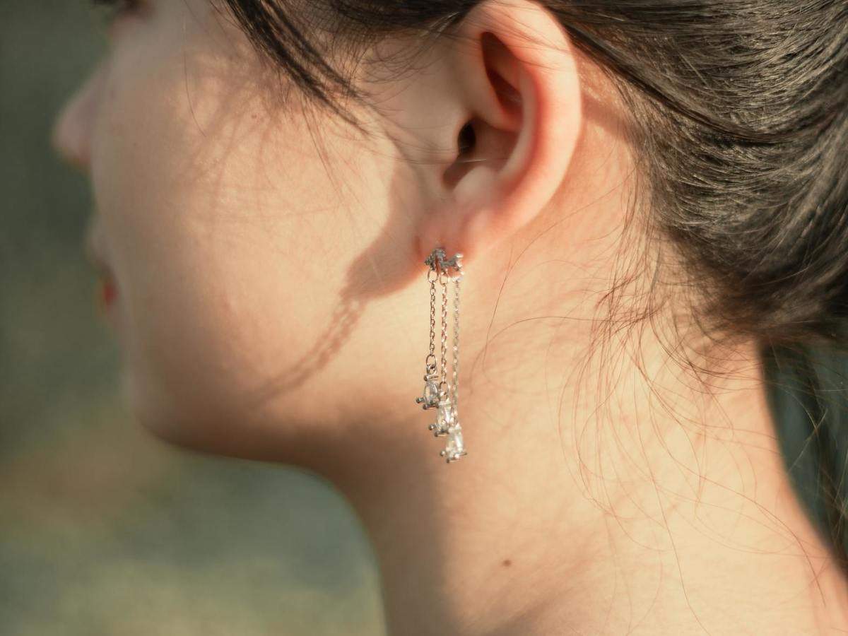 Fancy Fireworks - gold - Paparazzi earrings – JewelryBlingThing