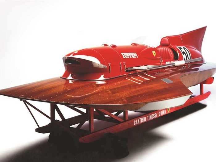 The 1952 Ferrari Arno XI is a racing boat built to break world speed records on the water. It's now up for sale.