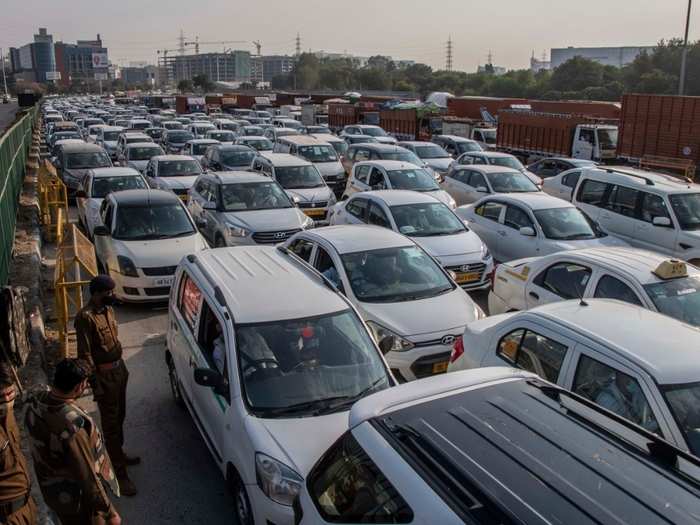 The Bharatiya Kisan Union (BKU) supporters and farmers in several districts of western Uttar Pradesh on Friday blocked highways in support of the protesting farmers from Haryana and Punjab. The BKU activists and farmers blocked the Yamuna Expressway by squatting on the road, which led to a massive traffic jam.