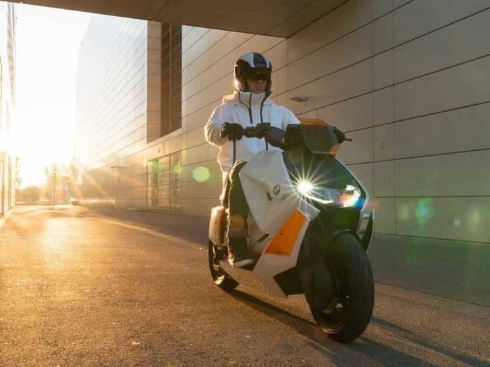 With the Definition CE 04, BMW is looking to break the mold of traditional scooter design and bring it into the 21st century.