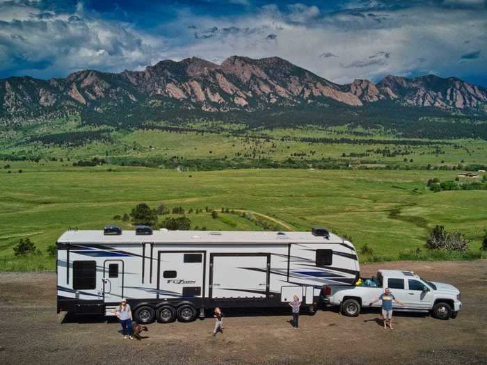 Living and vacationing tiny can be a challenge, but some people have mastered it. When designing their tiny homes on wheels, here's what seven people decided to skip.