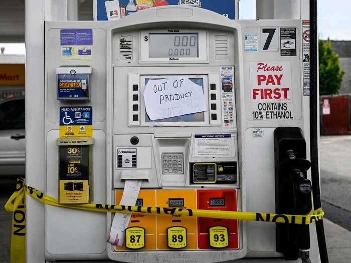 More than 10,000 gas stations in eastern US had completely run out of gas on Wednesday, according to GasBuddy.