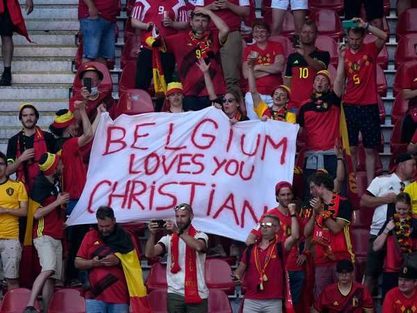 Denmark and Belgium stopped play mid-match to honor ...
