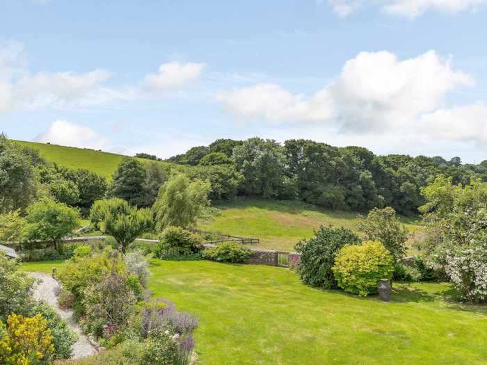 Nestled in the valleys of England's Dartmoor National Park, in the southwest county of Devon, a farmhouse-turned-luxury home is selling for £4.5 million or $6.2 million, Jam Press reports.