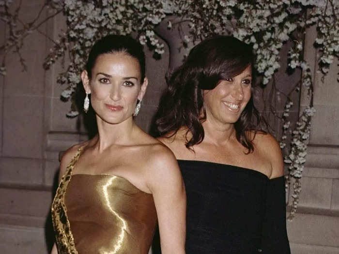 In 2000, Demi Moore stood out in a gold Donna Karan dress complete with draped fabric across the front and the bottom.