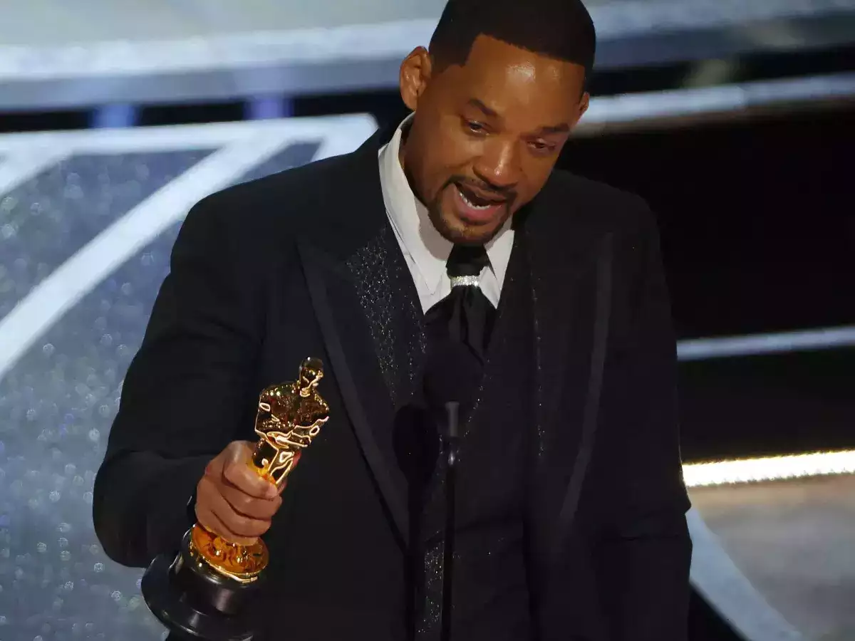 Will Smith Apologizes To Chris Rock For Slapping Him On ...
