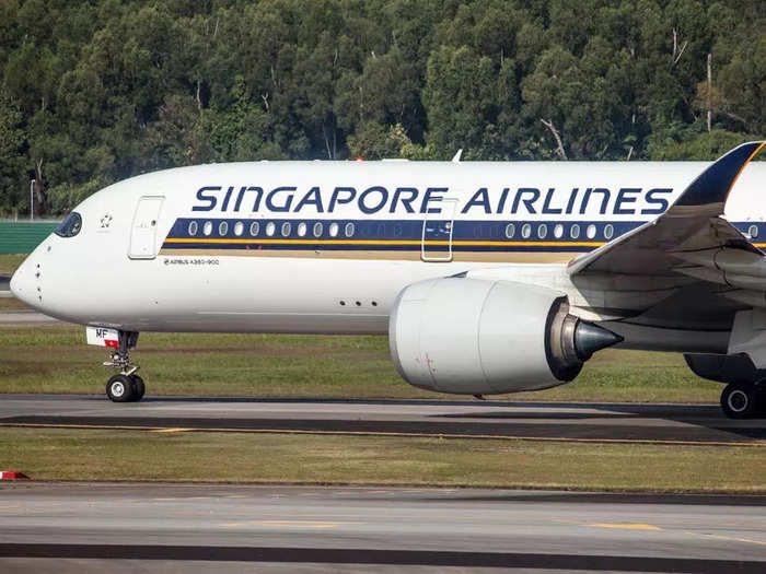 Singapore Airlines just relaunched it's nearly 19-hour flight from Newark International Airport in New Jersey to Singapore on Monday, making it the second-longest flight in the world.