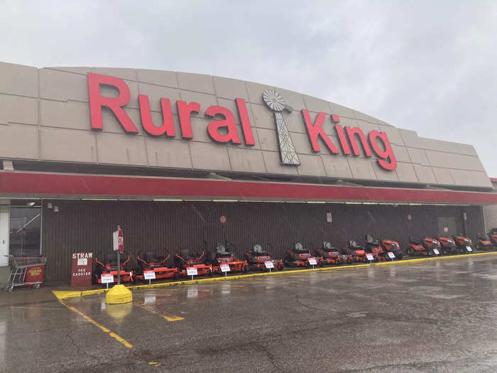 I visited a Rural King on a rainy April weekday in Greenwood, Indiana. Size-wise, it's a pretty big store, selling a mix of products around farm supplies, tools, and housewares.