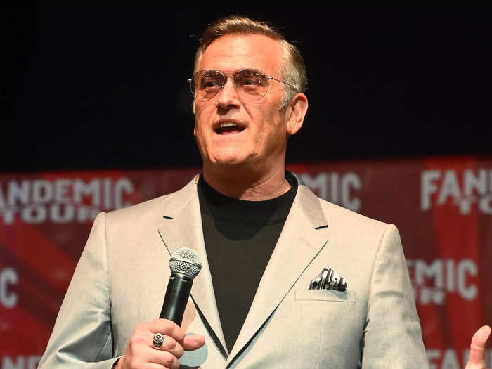 Best — Bruce Campbell being introduced as Pizza Poppa